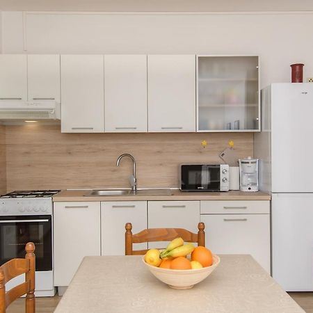 Apartman Alba Karigador Exteriér fotografie